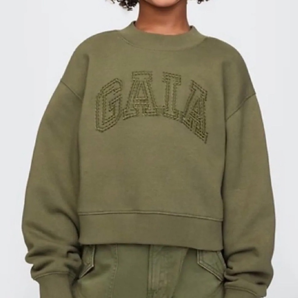 $58 Cult Gaia X Gap Kids Crewneck girls khaki